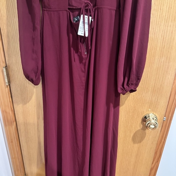 Windsor Burgundy Long Sleeve Square Neck Dress - Picture 11 of 12